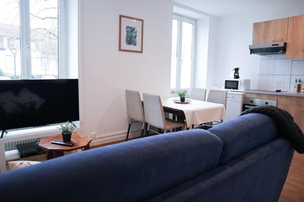 Appartement Entier, Proche Tram-Train Et Commodites, Parking Gratuit Mylhúzy Exteriér fotografie